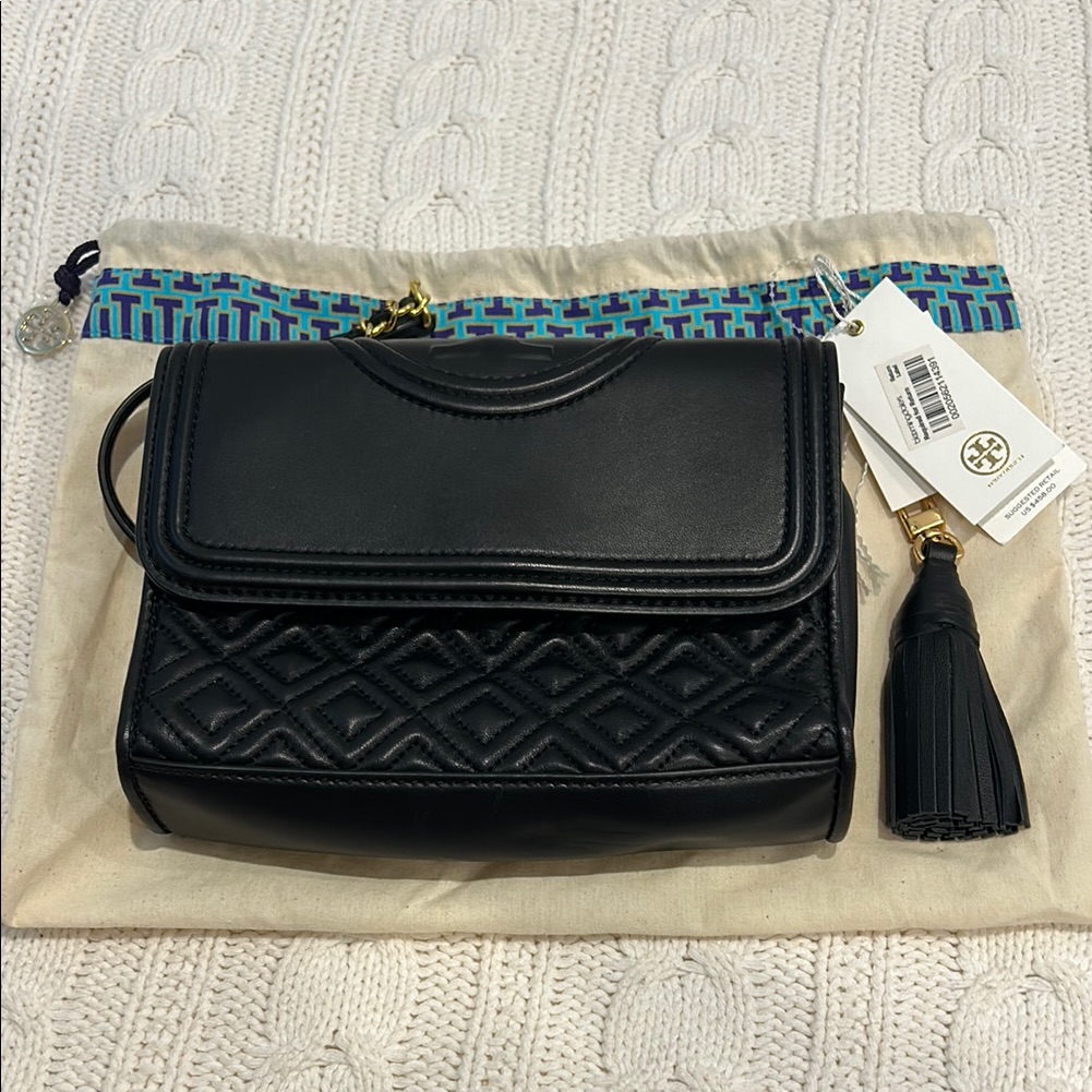 Tory Burch Black And Gold Quilted Crossbody Bag With Chain Strap